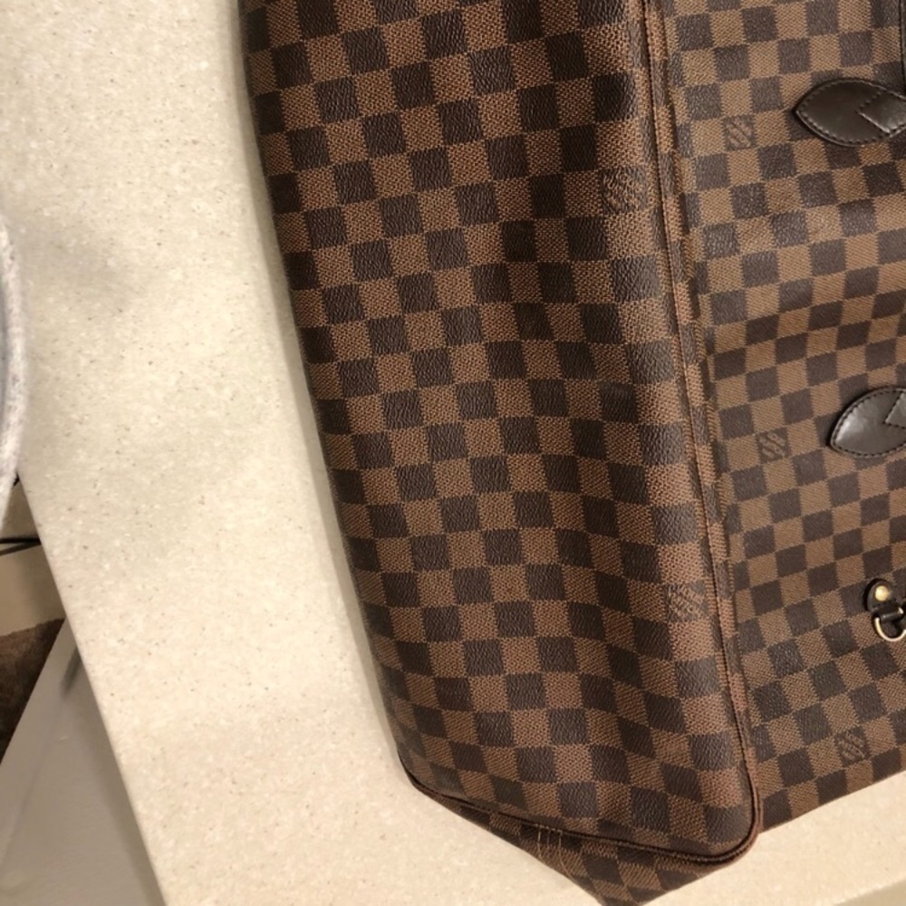 ๐ซSOLD๐ซ - Louis Vuitton Neverfull GM - Picture 4 of 8